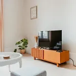 A 2 Pas De La Cosy Et Super Equipe Χάβρη