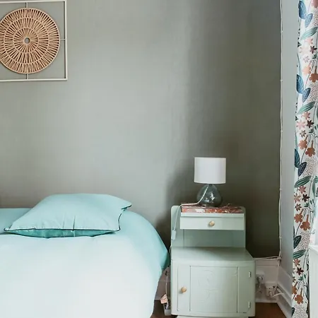 A 2 Pas De La Cosy Et Super Equipe * Hawr